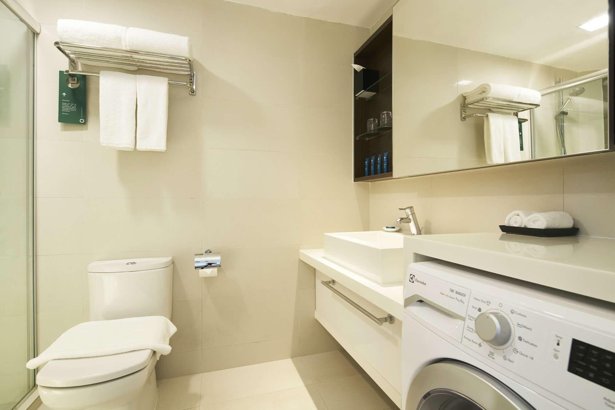 พาร์ครอยัล เซอร์วิซ สวีทส์ สิงคโปร์ Aparthotel ภายนอก รูปภาพ